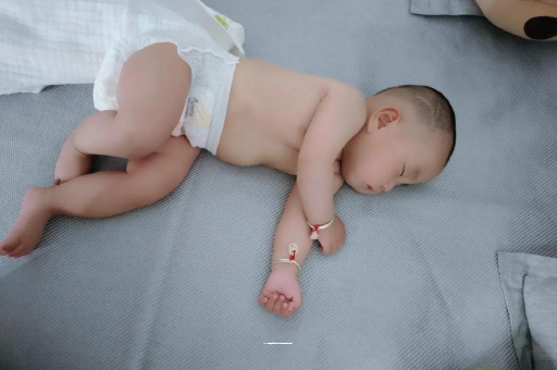 宁津9个月宝宝可以吃盐吗
